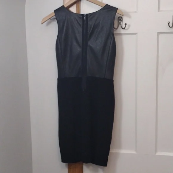 Little Black Dress Size 4 Revolve Vegan Leather Bailey 44 - Picture 12 of 15